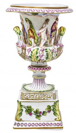 636  -  COPA EN PORCELANA CAPODIMONTE 