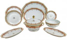 550  -  VAJILLA EN PORCELANA DE LIMOGES PARA 8 SERVICIOS