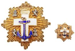 423  -  CRUZ E INSIGNIA DE SOLAPA AL MÉRITO NAVAL DE MED. S.XX