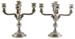 781  -  PAREJA DE CANDELABROS DE PLATA