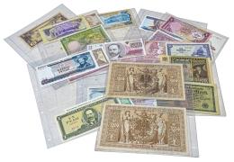 416  -  COLECCIÓN DE 31 BILLETES VARIADOS