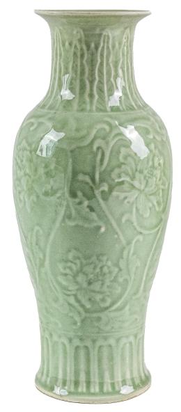 493  -  JARRÓN EN PORCELANA CHINA CELADÓN