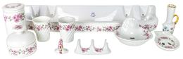 680  -  CONJUNTO DE BAÑO EN PORCELANA DE MEDIADOS S.XX           