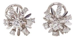 209  -  PENDIENTES ROSETONES CON BRILLANTES