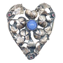 85  -  BROCHE CORAZÓN CON CALCEDONIA