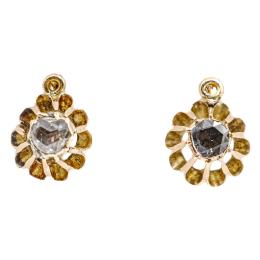 134  -  PENDIENTES CON DIAMANTES 