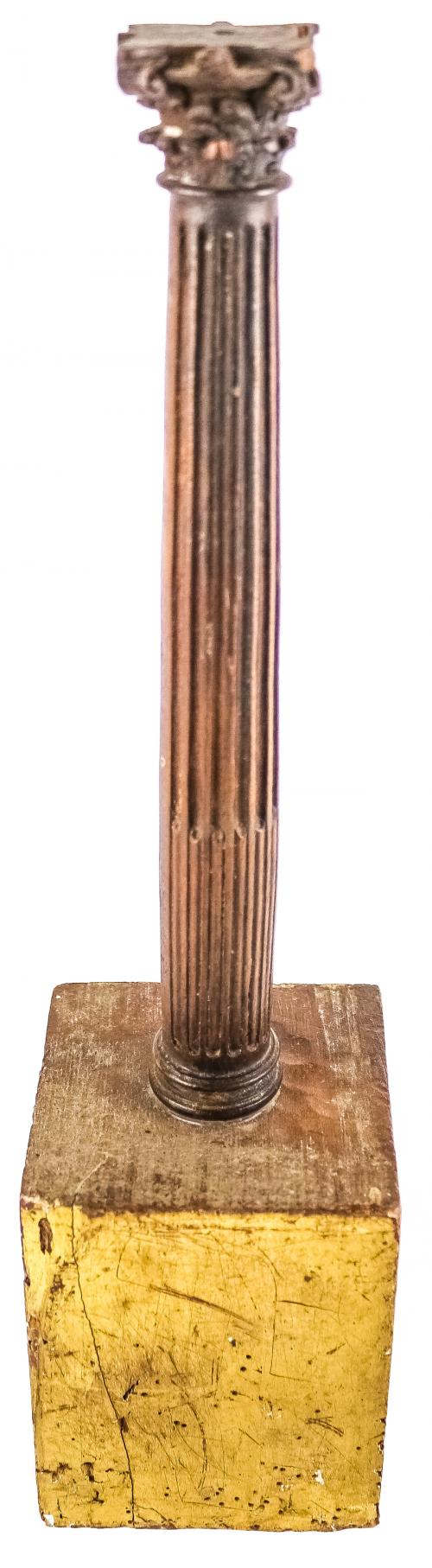 columna pedestal decorativo estilo corintio - Buy Other antique