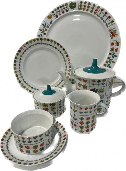 JUEGO DE TÉ EN PORCELANA ROSENTHAL DE LOS AÑOS 70