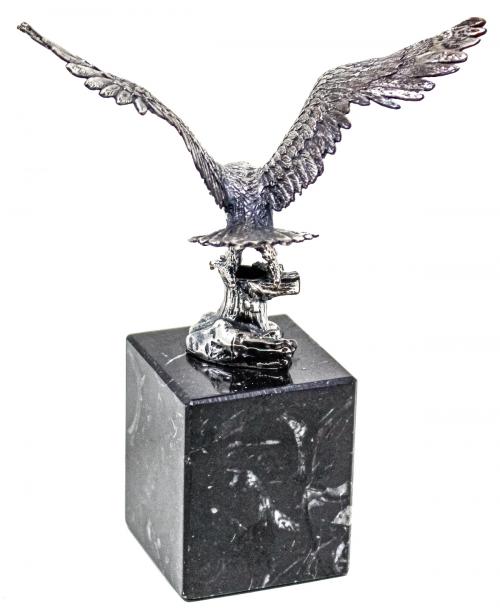 FIGURA DE "AGUILA" DE PLATA