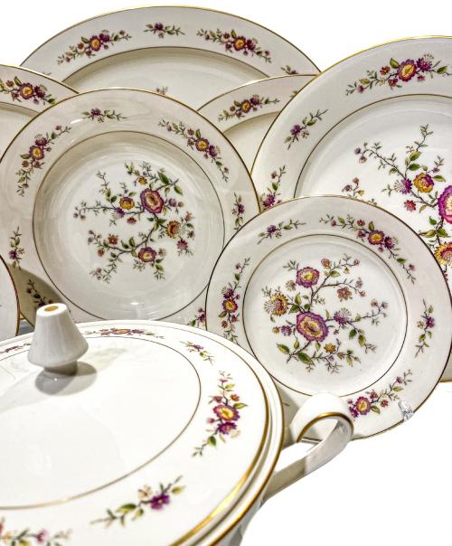 CONJUNTO DE PIEZAS DE VAJILLA NORITAKE ÚLTIMO CUARTO S.XX