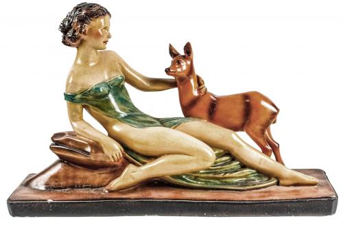 FIGURA DE LOS AÑOS 30/40 "JOVEN CON CERVATILLO"