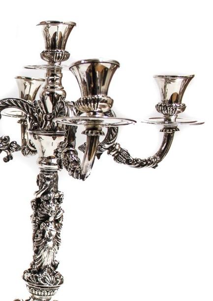 PAREJA DE CANDELABROS DE MEDIADO S.XX