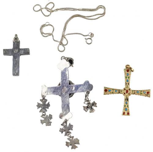 TRES CRUCES DE PLATA