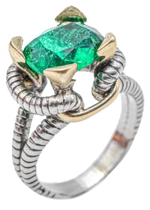 ANILLO PIEDRA CON CUARZO VERDE