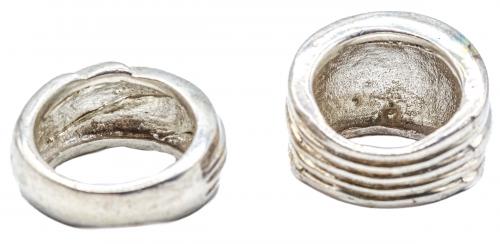 DOS ANILLOS DE PLATA