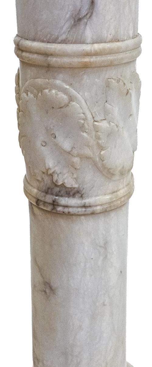 COLUMNA CON LÁMPARA DEL PRIMER TERCIO DEL S.XX