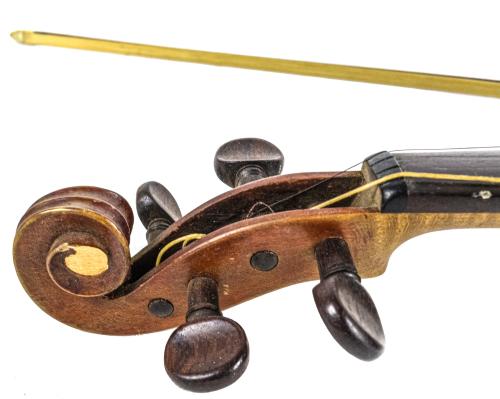 VIOLIN DEL PRIMER TERCIO DEL S. XX