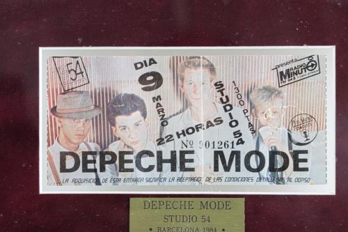 ENTRADA DE "DEPECHE MODE" DE 1984 ENMARCADA