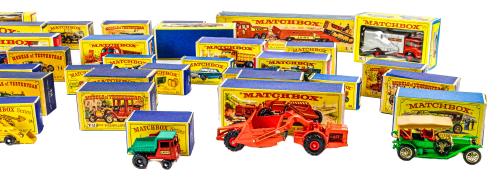 COLECCIÓN DE 50 COCHES MATCHBOX 