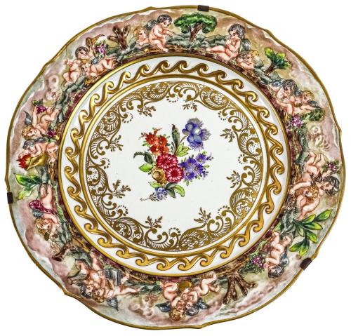 PLATO DE PORCELANA NAPOLITANA DE MEDIADOS S. XX