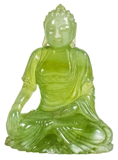 FIGURA ORIENTAL DE JADE VERDE DE MEDIADOS DE SIGLO XX