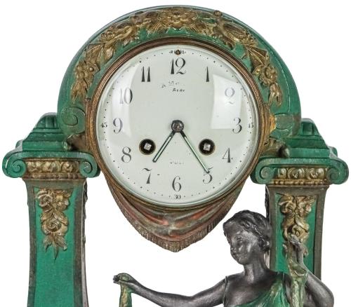 RELOJ DE SOBREMESA ART DECÓ  CIRCA 1920