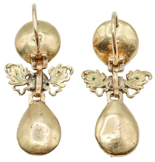 PENDIENTES POPULARES CON ESMERALDAS DEL S.XIX