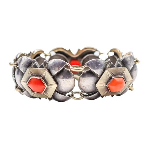 PULSERA CON CORAL DE LOS AÑOS 30