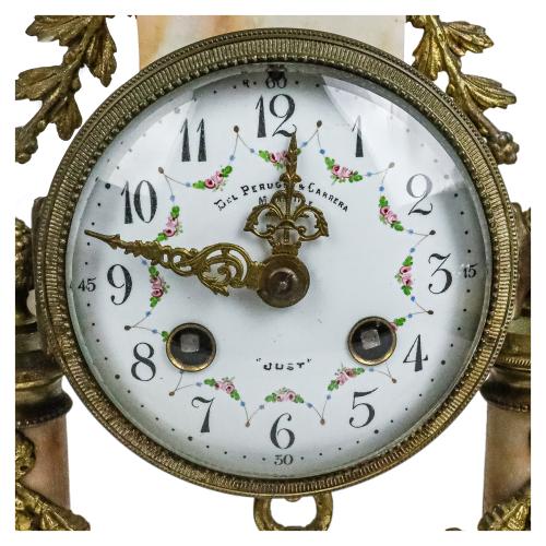 RELOJ DE SOBREMESA CON GUARNICIÓN DEL PRIMER TERCIO S. XX