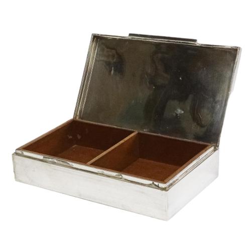 CAJA CIGARRERA DE MEDIADOS DEL SIGLO XX