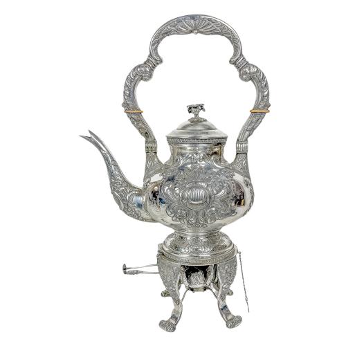 SAMOVAR EN PLATA DE MEDIADOS DEL SIGLO XX